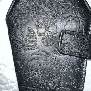 Black Skull Embossed Women's Wallet
